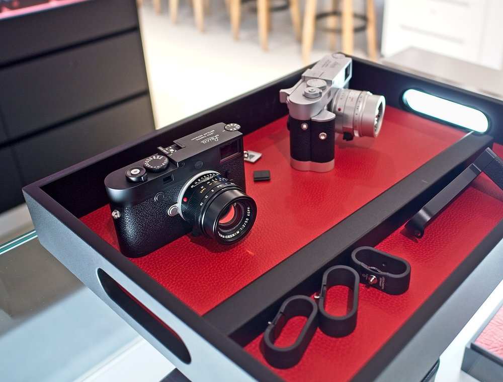   Would Sir like his M10-P in black or silver — and how about a side order, a hand grip and a finger loop?  